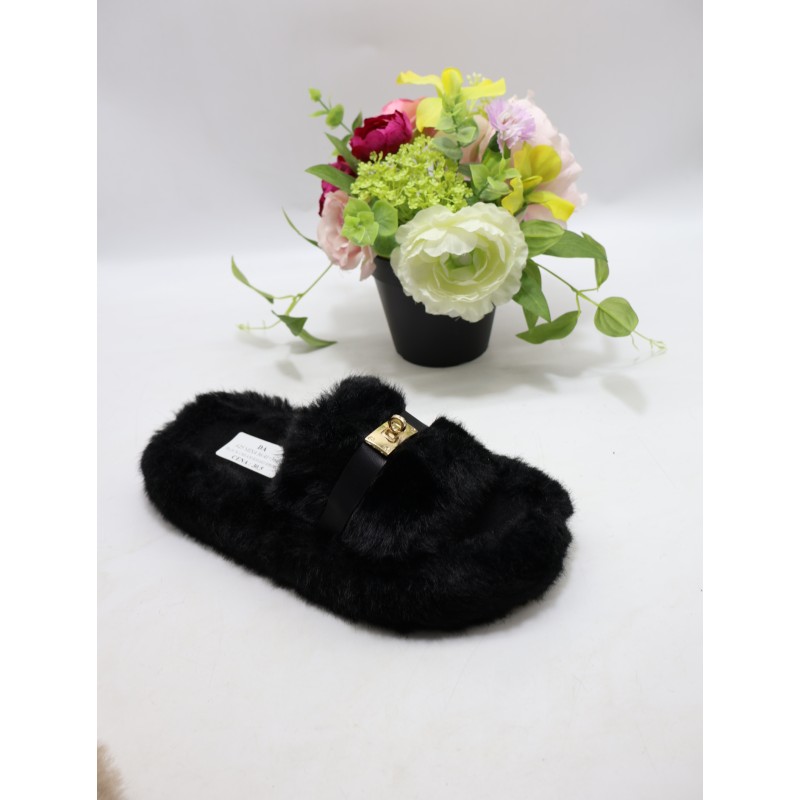 KAPCIE DAMSKIE . SIZE: 36-41 (36 PAR/PACZKA) KOLOR JAK NA ZDZIĘCIU