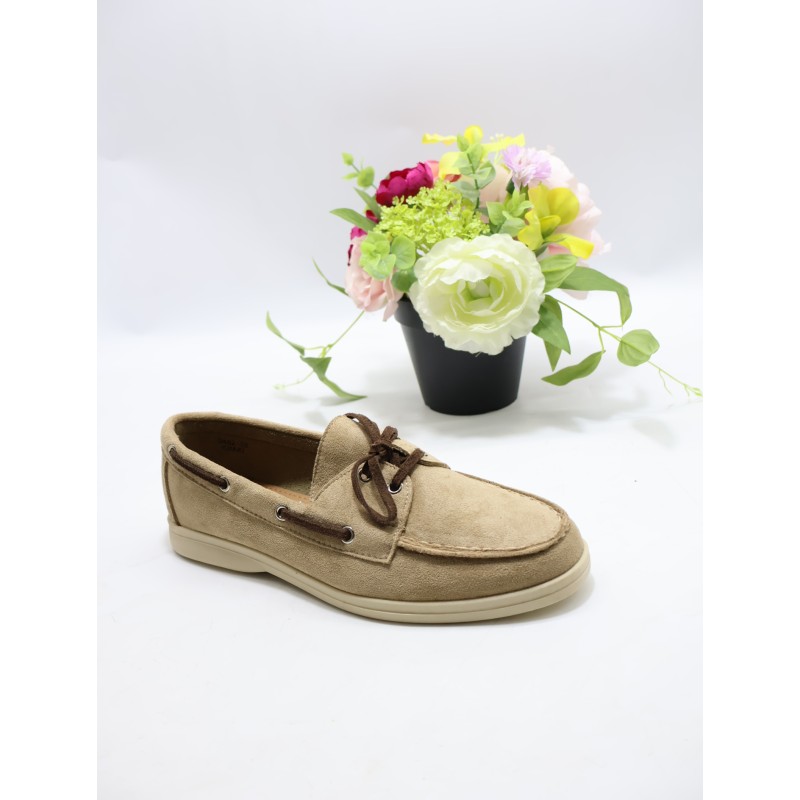 BUTY DAMSKIE . SIZE: 36-41 (12 PAR/PACZKA) KOLOR JAK NA ZDZIĘCIU