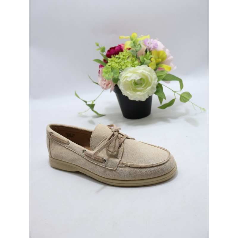BUTY DAMSKIE . SIZE: 36-41 (12 PAR/PACZKA) KOLOR JAK NA ZDZIĘCIU