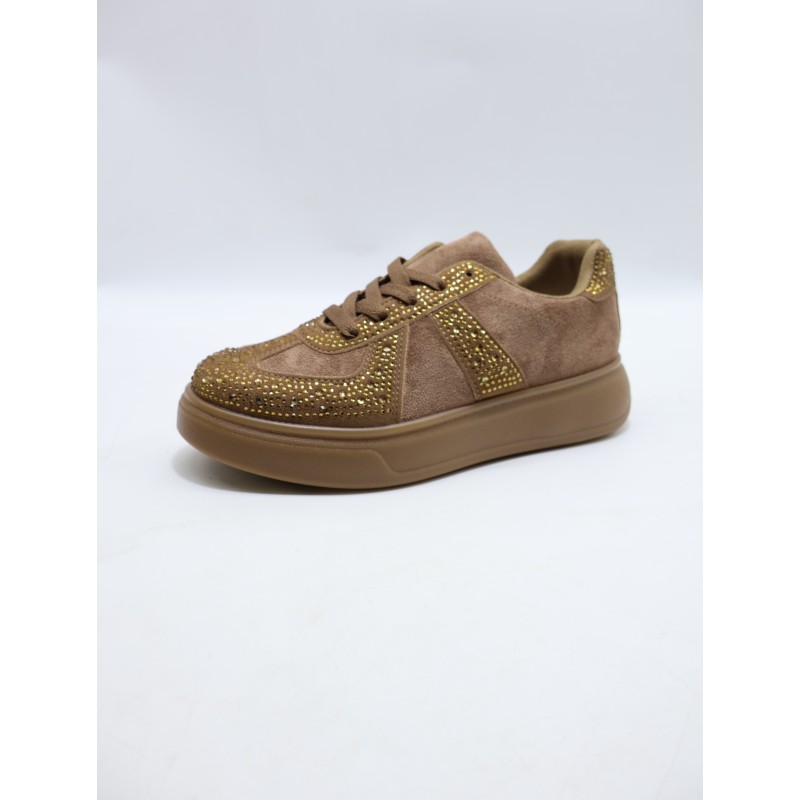 BUTY DAMSKIE . SIZE: 36-41 (12 PAR/PACZKA) KOLOR JAK NA ZDZIĘCIU