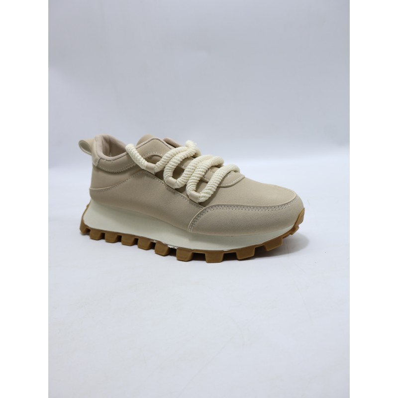 BUTY DAMSKIE . SIZE: 36-41 (12 PAR/PACZKA) KOLOR JAK NA ZDZIĘCIU