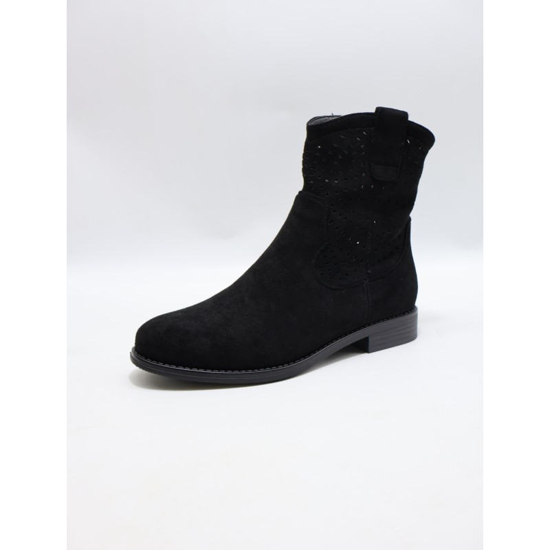 BUTY DAMSKIE . SIZE: 36-41 (12 PAR/PACZKA) KOLOR JAK NA ZDZIĘCIU