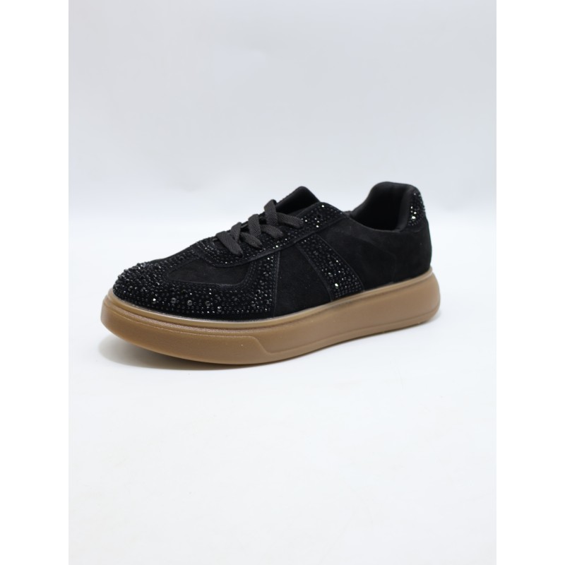 BUTY DAMSKIE . SIZE: 36-41 (12 PAR/PACZKA) KOLOR JAK NA ZDZIĘCIU