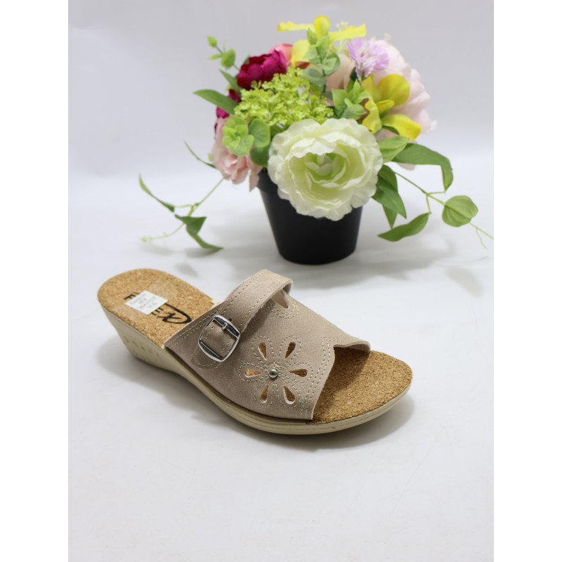 KAPCIE DAMSKIE . SIZE: 36-41 (12 PAR/PACZKA) KOLOR JAK NA ZDZIĘCIU