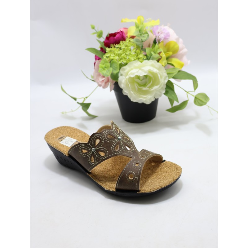 KAPCIE DAMSKIE . SIZE: 36-41 (12 PAR/PACZKA) KOLOR JAK NA ZDZIĘCIU