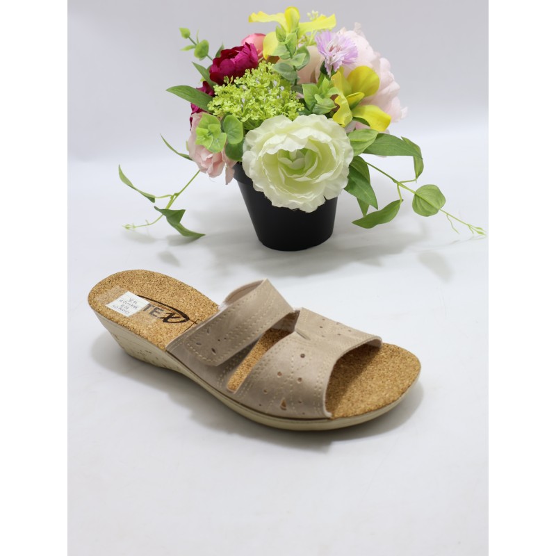 KAPCIE DAMSKIE . SIZE: 36-41 (12 PAR/PACZKA) KOLOR JAK NA ZDZIĘCIU