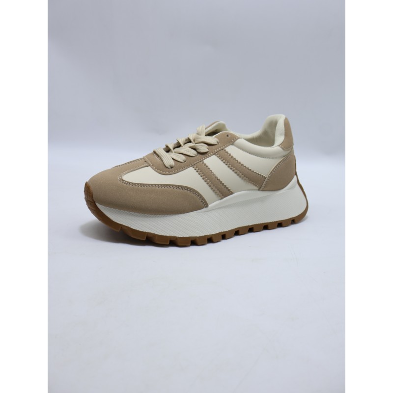 BUTY DAMSKIE . SIZE: 36-41 (12 PAR/PACZKA) KOLOR JAK NA ZDZIĘCIU