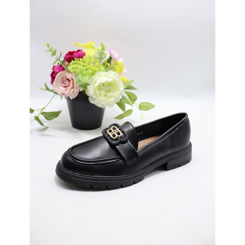 BUTY DAMSKIE . SIZE: 36-41 (12 PAR/PACZKA) KOLOR JAK NA ZDZIĘCIU