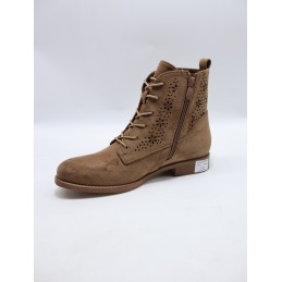 BUTY DAMSKIE . SIZE: 36-41 (12 PAR/PACZKA) KOLOR JAK NA ZDZIĘCIU