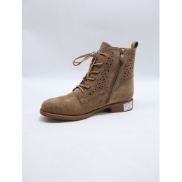 BUTY DAMSKIE . SIZE: 36-41 (12 PAR/PACZKA) KOLOR JAK NA ZDZIĘCIU