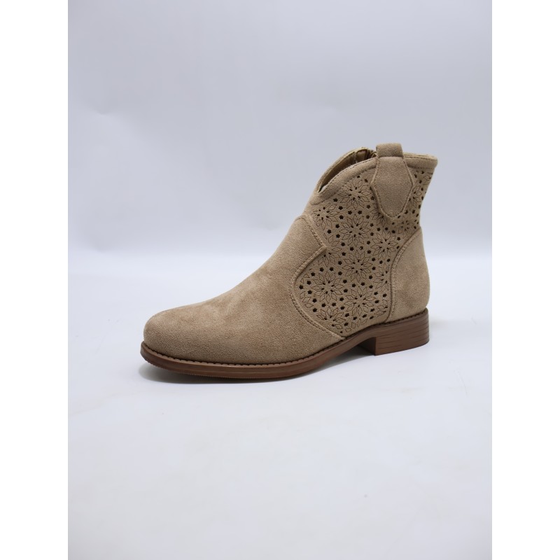 BUTY DAMSKIE . SIZE: 36-41 (12 PAR/PACZKA) KOLOR JAK NA ZDZIĘCIU