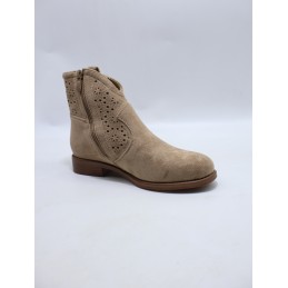 BUTY DAMSKIE . SIZE: 36-41 (12 PAR/PACZKA) KOLOR JAK NA ZDZIĘCIU