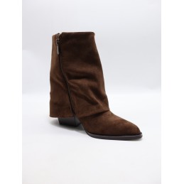 BUTY DAMSKIE . SIZE: 36-41 (12 PAR/PACZKA) KOLOR JAK NA ZDZIĘCIU