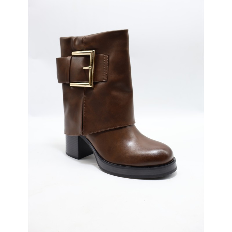 BOTKI DAMSKIE . SIZE: 36-41 (12 PAR/PACZKA) KOLOR JAK NA ZDZIĘCIU