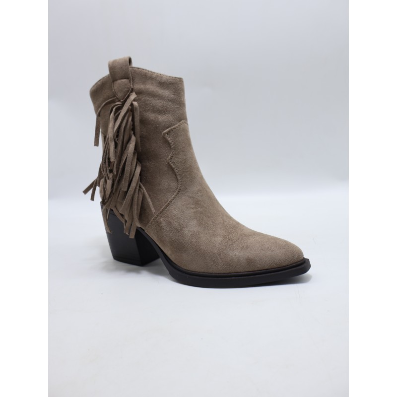 BOTKI DAMSKIE . SIZE: 36-41 (12 PAR/PACZKA) KOLOR JAK NA ZDZIĘCIU