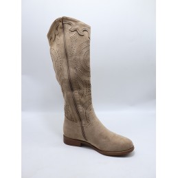 BOTKI DAMSKIE . SIZE: 36-41 (12 PAR/PACZKA) KOLOR JAK NA ZDZIĘCIU