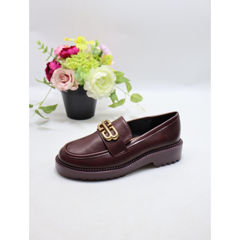 BUTY DAMSKIE . SIZE: 36-41 (12 PAR/PACZKA) KOLOR JAK NA ZDZIĘCIU