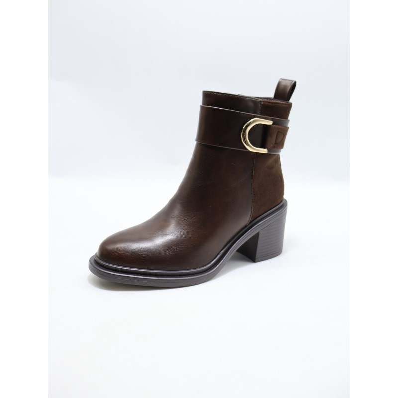 BUTY DAMSKIE . SIZE: 36-41 (12 PAR/PACZKA) KOLOR JAK NA ZDZIĘCIU