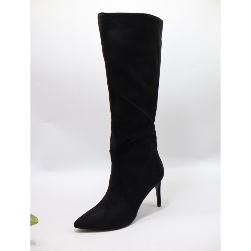 BOTKI DAMSKIE . SIZE: 36-41 (12 PAR/PACZKA) KOLOR JAK NA ZDZIĘCIU