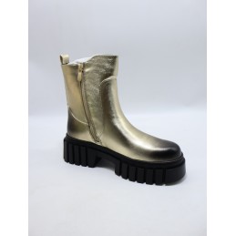KALOSZE DAMSKIE . SIZE: 36-41 (12 PAR/PACZKA) KOLOR JAK NA ZDZIĘCIU
