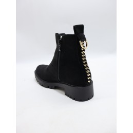 BUTY DAMSKIE . SIZE: 36-41 (12 PAR/PACZKA) KOLOR JAK NA ZDZIĘCIU