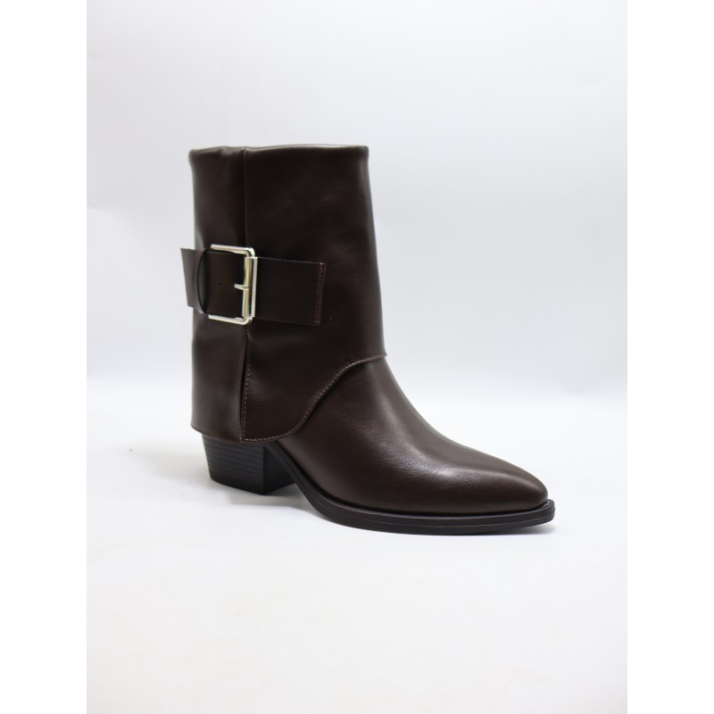 BUTY DAMSKIE . SIZE: 36-41 (12 PAR/PACZKA) KOLOR JAK NA ZDZIĘCIU
