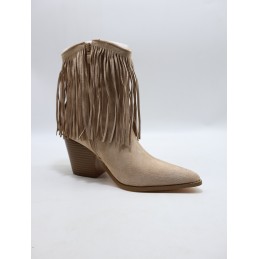 BUTY DAMSKIE . SIZE: 36-41 (12 PAR/PACZKA) KOLOR JAK NA ZDZIĘCIU