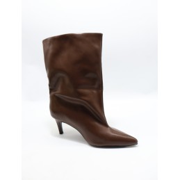BOTKI DAMSKIE . SIZE: 36-41 (12 PAR/PACZKA) KOLOR JAK NA ZDZIĘCIU