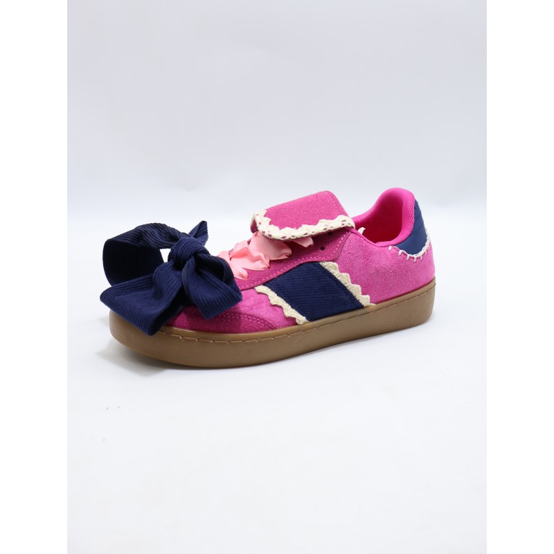 BUTY DAMSKIE . SIZE: 36-41 (12 PAR/PACZKA) KOLOR JAK NA ZDZIĘCIU