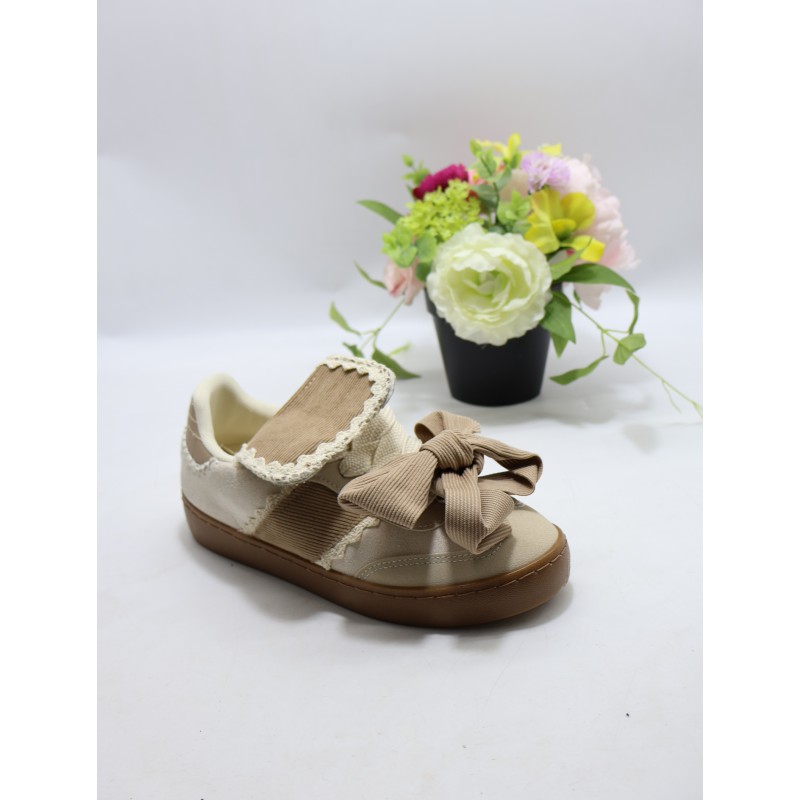 BUTY DAMSKIE . SIZE: 36-41 (12 PAR/PACZKA) KOLOR JAK NA ZDZIĘCIU