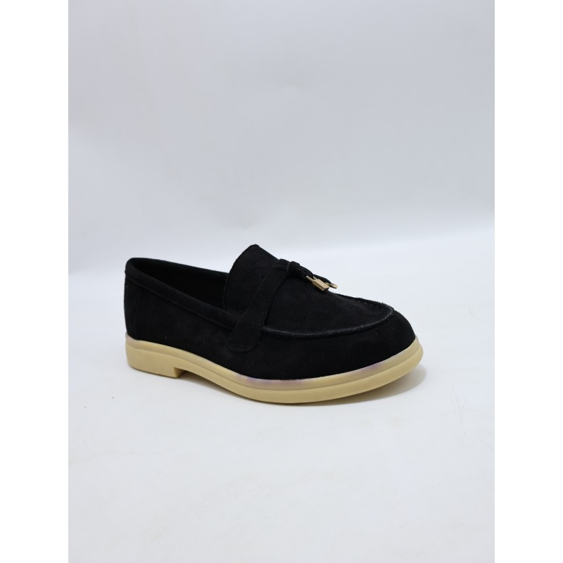BUTY DAMSKIE . SIZE: 36-41 (12 PAR/PACZKA) KOLOR JAK NA ZDZIĘCIU