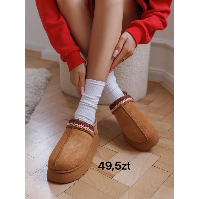 Buty Kapcie DAMSKIE(36-41,12par)Kolor Jak na zdzięciu