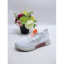 BUTY DAMSKIE . SIZE: 39-43...