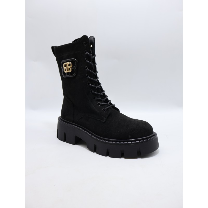 BUTY DAMSKIE . SIZE: 36-41 (12 PAR/PACZKA) KOLOR JAK NA ZDZIĘCIU
