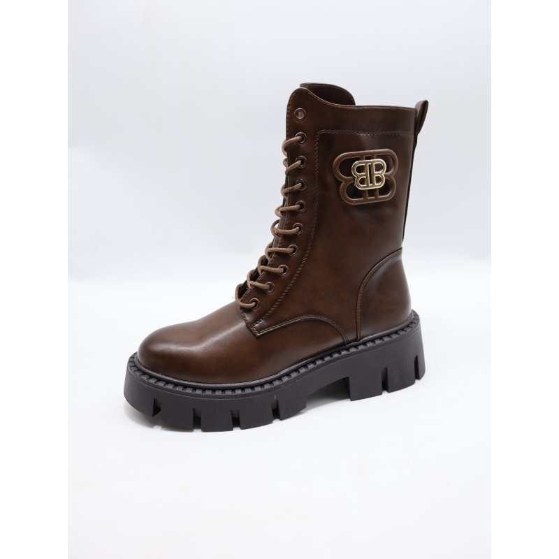 BUTY DAMSKIE . SIZE: 36-41 (12 PAR/PACZKA) KOLOR JAK NA ZDZIĘCIU