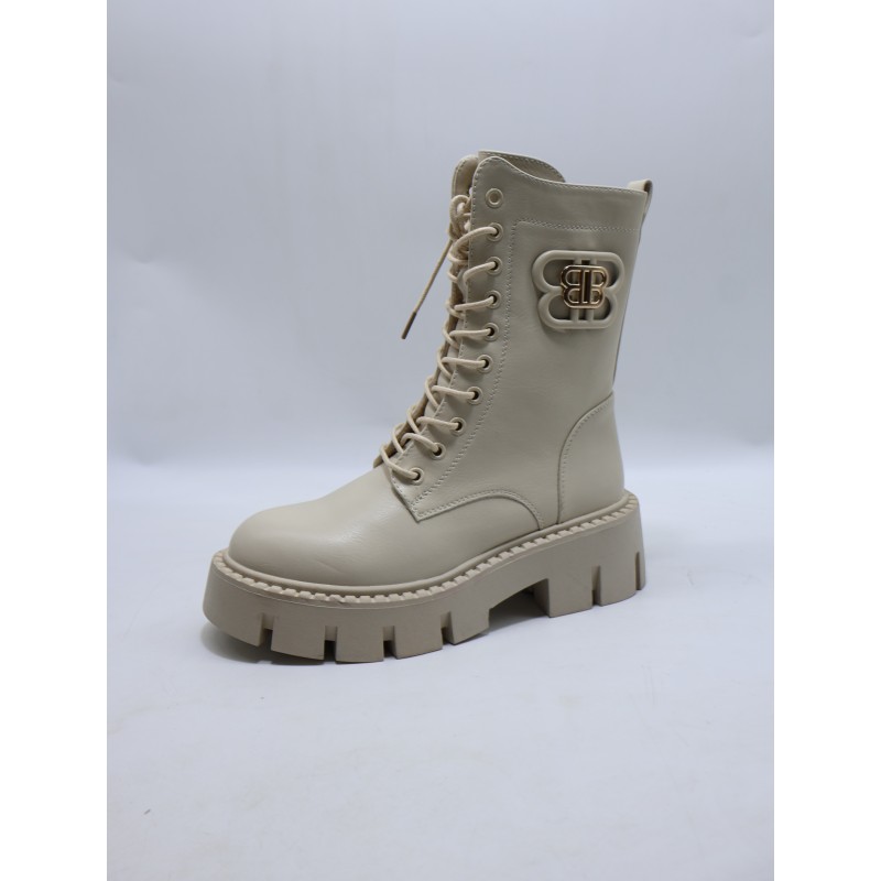 BUTY DAMSKIE . SIZE: 36-41 (12 PAR/PACZKA) KOLOR JAK NA ZDZIĘCIU