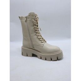 BUTY DAMSKIE . SIZE: 36-41 (12 PAR/PACZKA) KOLOR JAK NA ZDZIĘCIU