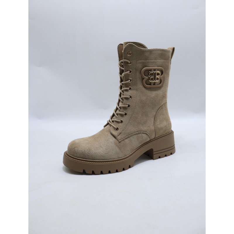 BUTY DAMSKIE .SIZE: 36-41 (12 PAR/PACZKA) KOLOR JAK NA ZDZIĘCIU