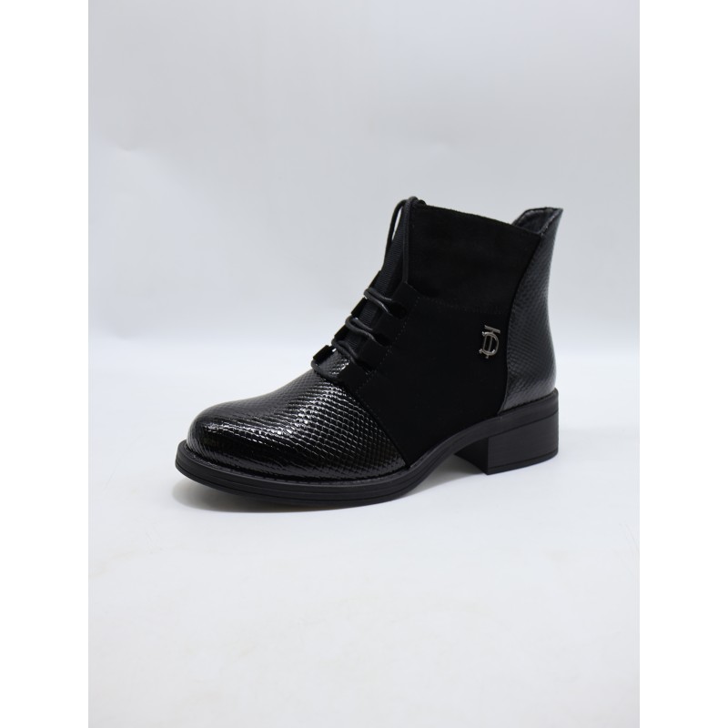 BUTY DAMSKIE .SIZE: 36-41 (12 PAR/PACZKA) KOLOR JAK NA ZDZIĘCIU