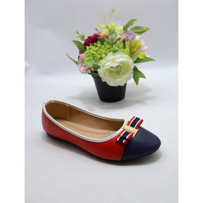 BUTY DAMSKIE .SIZE: 36-42 (12 PAR/PACZKA) KOLOR JAK NA ZDZIĘCIU