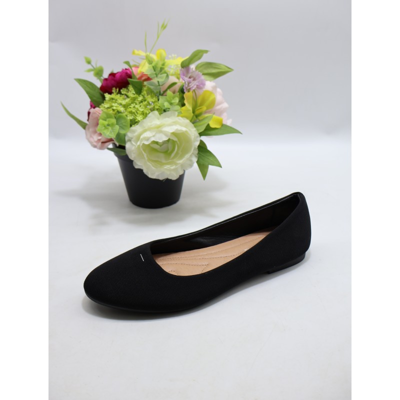 BUTY DAMSKIE .SIZE: 39-42 (12 PAR/PACZKA) KOLOR JAK NA ZDZIĘCIU