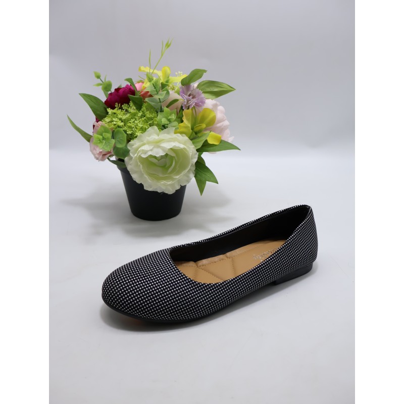 BUTY DAMSKIE .SIZE: 36-41 (12 PAR/PACZKA) KOLOR JAK NA ZDZIĘCIU
