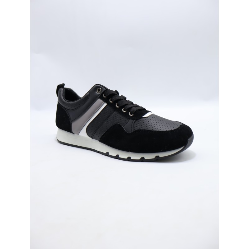 BUTY MĘSKIE .SIZE: 41-46 (12 PAR/PACZKA) KOLOR JAK NA ZDZIĘCIU