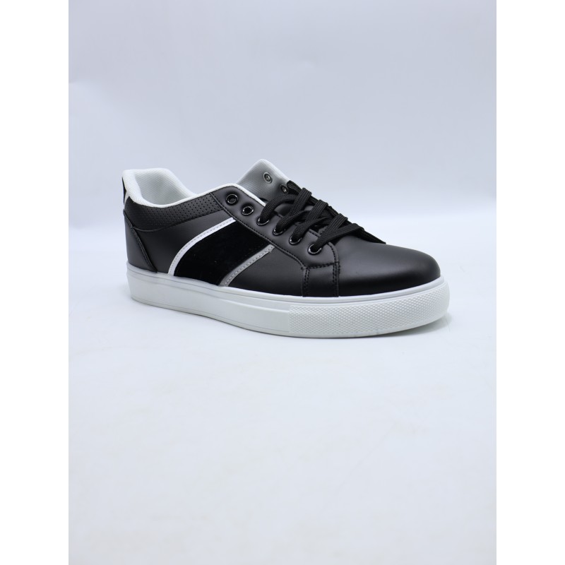 BUTY MĘSKIE .SIZE: 40-45 (12 PAR/PACZKA) KOLOR JAK NA ZDZIĘCIU