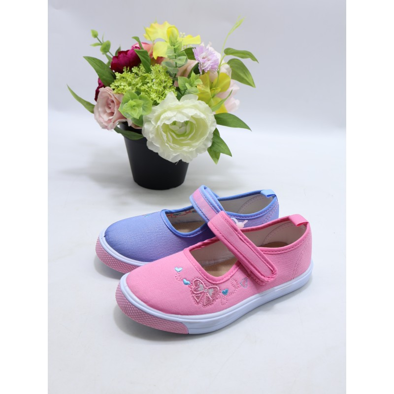 BUTY DZIECIĘCE .SIZE: 27-32 (12 PAR/PACZKA) KOLOR JAK NA ZDZIĘCIU