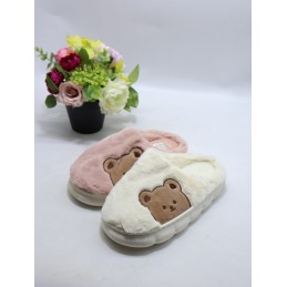 KAPCIE DAMSKIE .SIZE: 36-41...