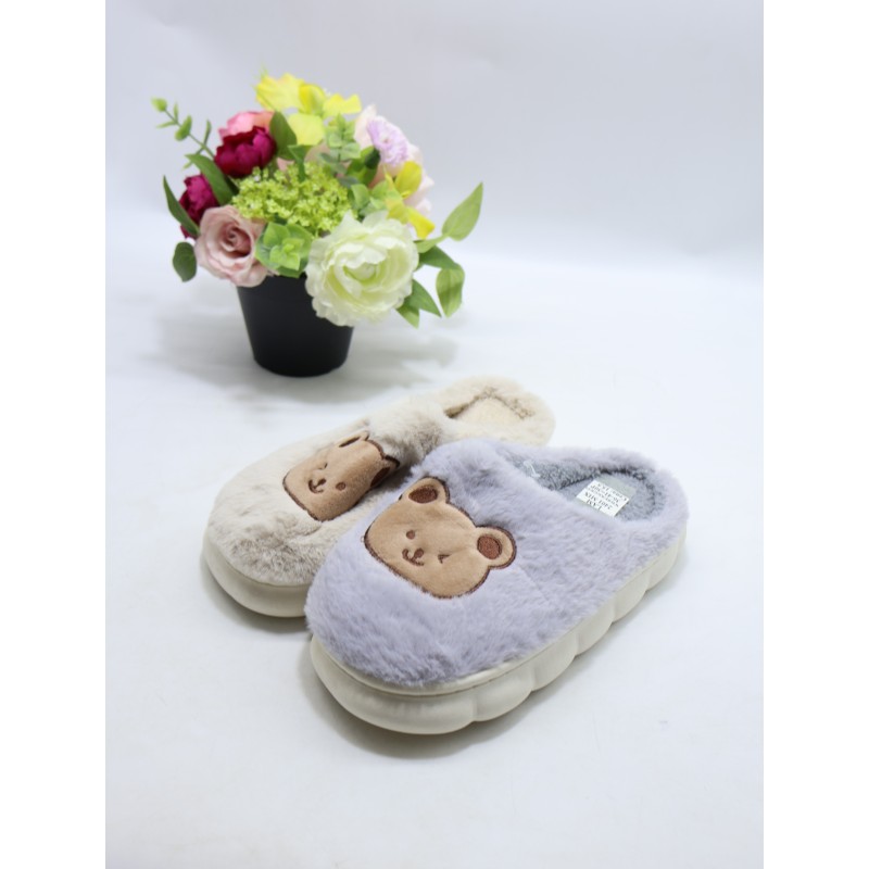 KAPCIE DAMSKIE .SIZE: 36-41 (30 PAR/PACZKA) KOLOR JAK NA ZDZIĘCIU