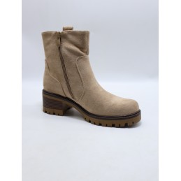 BUTY DAMSKIE .SIZE: 36-41 (12 PAR/PACZKA) KOLOR JAK NA ZDZIĘCIU.