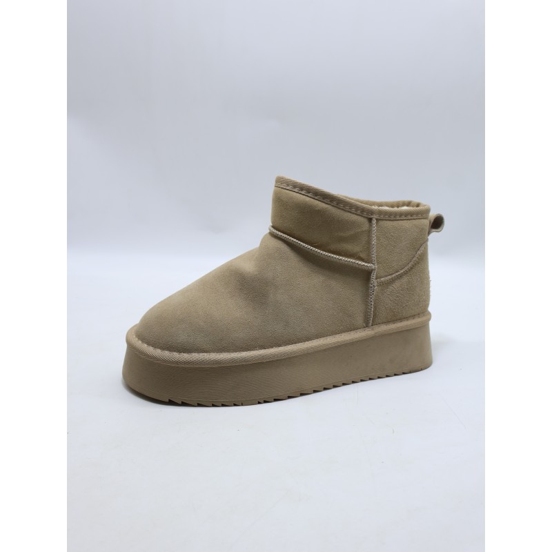 BUTY DAMSKIE .SIZE: 36-41 (12 PAR/PACZKA) KOLOR JAK NA ZDZIĘCIU.