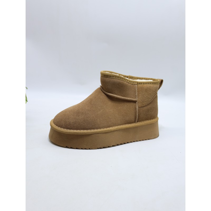 BUTY DAMSKIE .SIZE: 36-41 (12 PAR/PACZKA) KOLOR JAK NA ZDZIĘCIU.